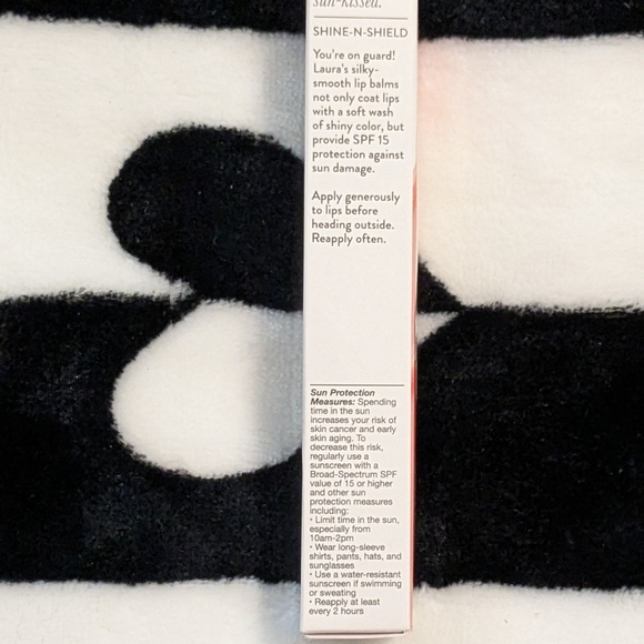 Lip Balm Laura Geller Shine-n-Shield Lip Balm SPF 15 Sunset Sands - NIB - Picture 11 of 14